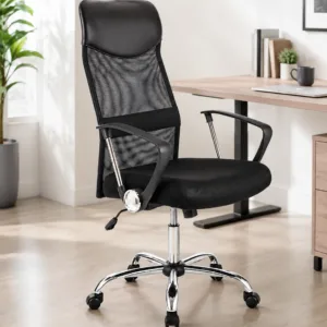 Silla ejecutiva giratoria negra para oficina y espacio de trabajo
